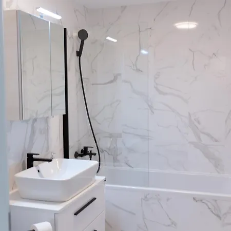 Διαμέρισμα Luxury By Wave *